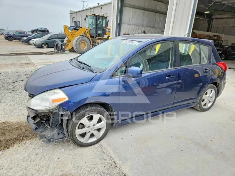 2012 Nissan VERSA фото