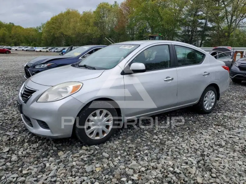 2012 Nissan VERSA фото