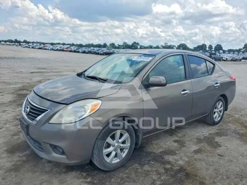 2012 Nissan VERSA фото