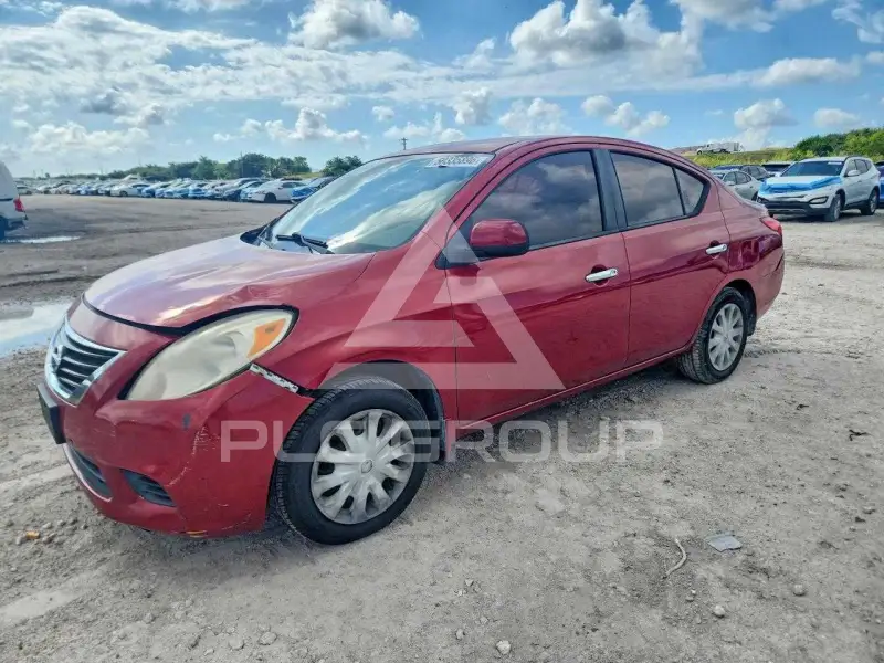 2012 Nissan VERSA фото