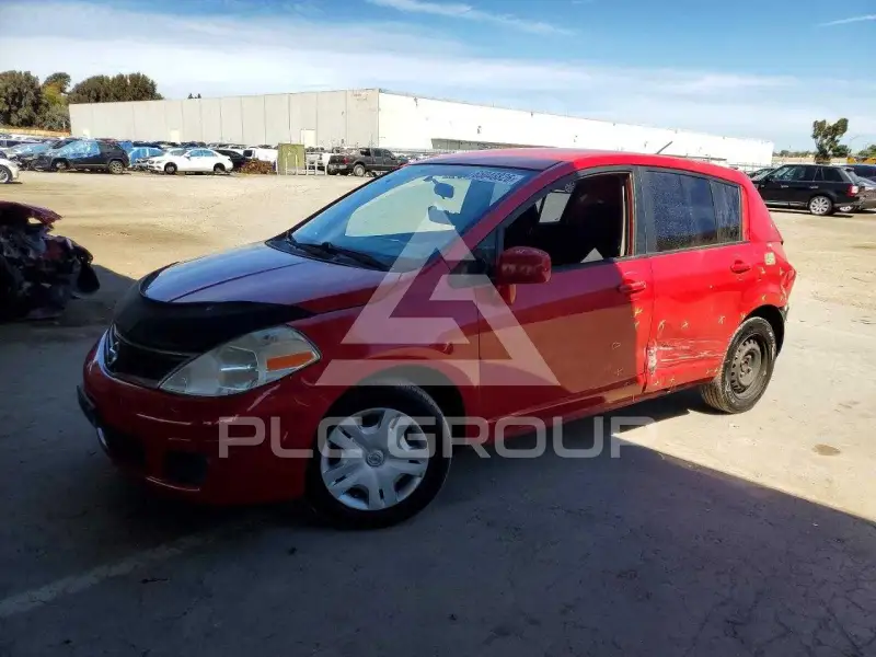 2012 Nissan VERSA фото