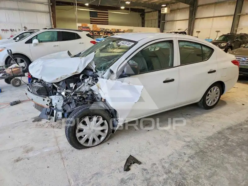 2012 Nissan VERSA фото