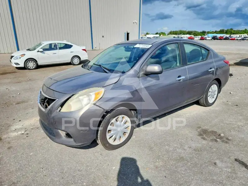 2012 Nissan VERSA фото