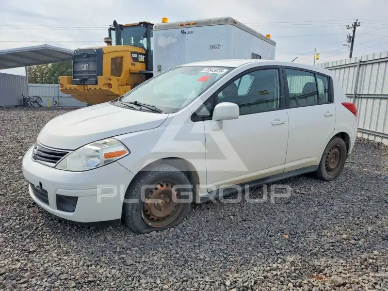 2012 Nissan VERSA photo