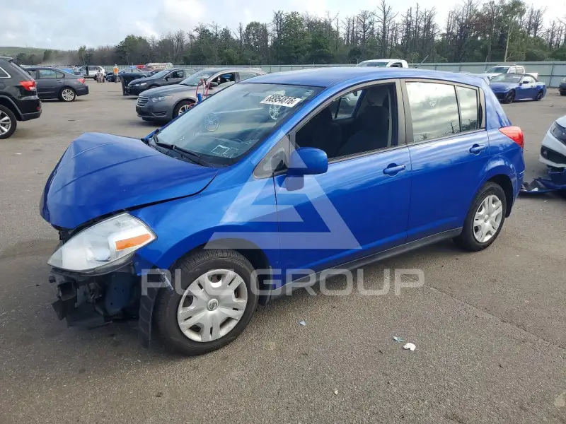2012 Nissan VERSA фото