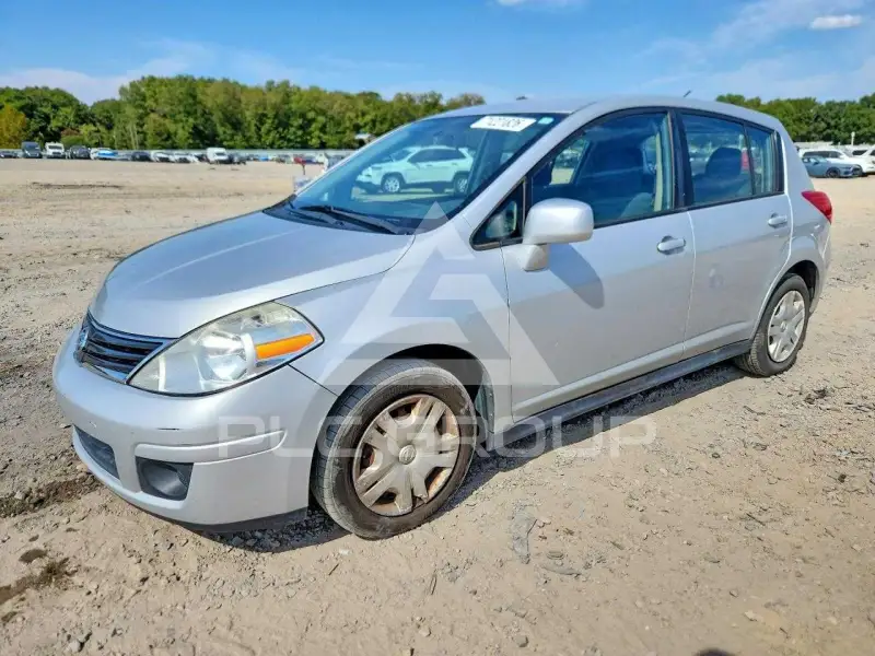 2012 Nissan VERSA photo