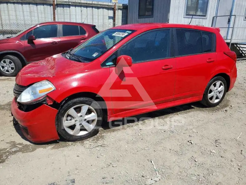 2012 Nissan VERSA фото