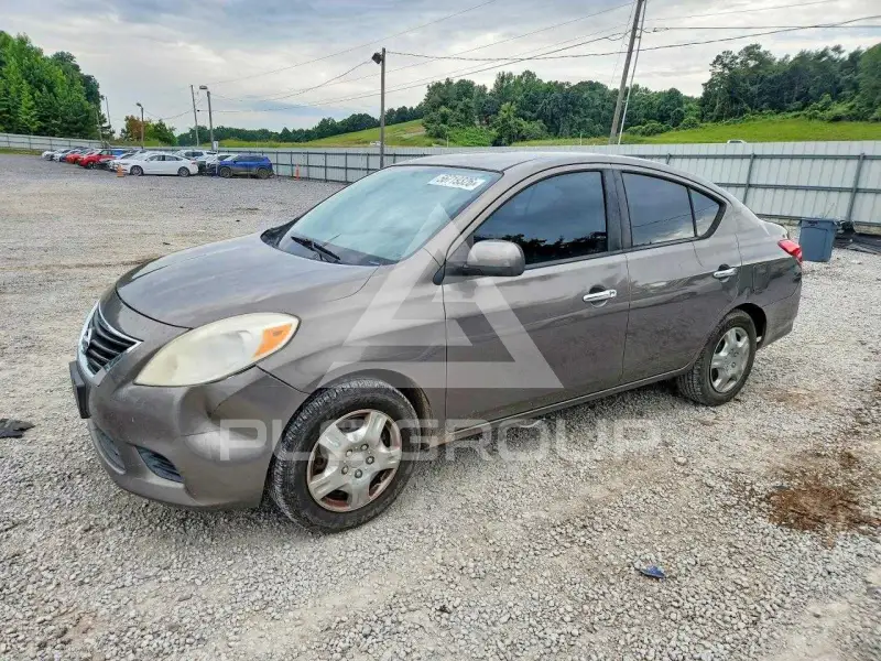 2012 Nissan VERSA фото