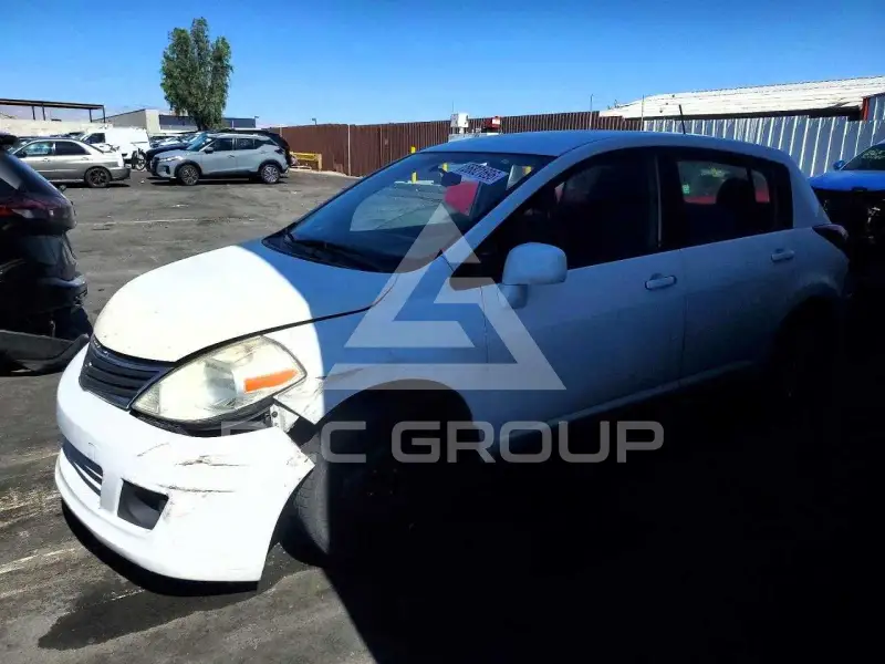 2012 Nissan VERSA photo
