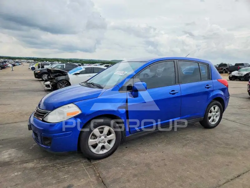 2012 Nissan VERSA photo