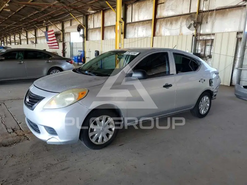 2012 Nissan VERSA фото