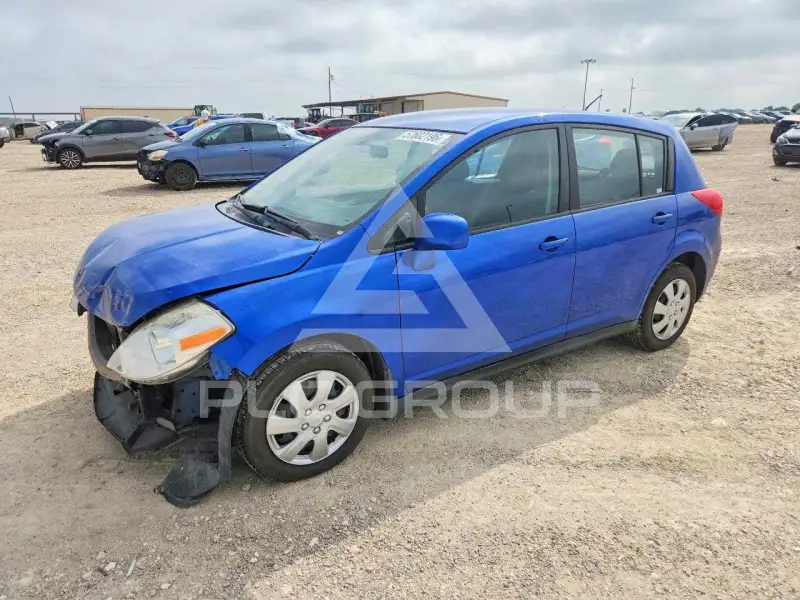 2012 Nissan VERSA фото