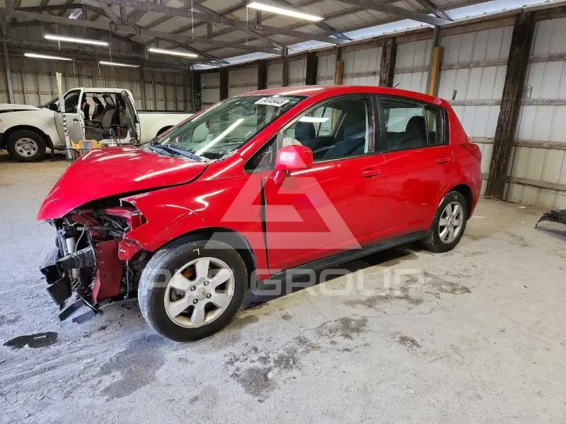 2012 Nissan VERSA фото