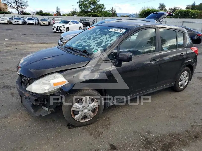 2012 Nissan VERSA photo