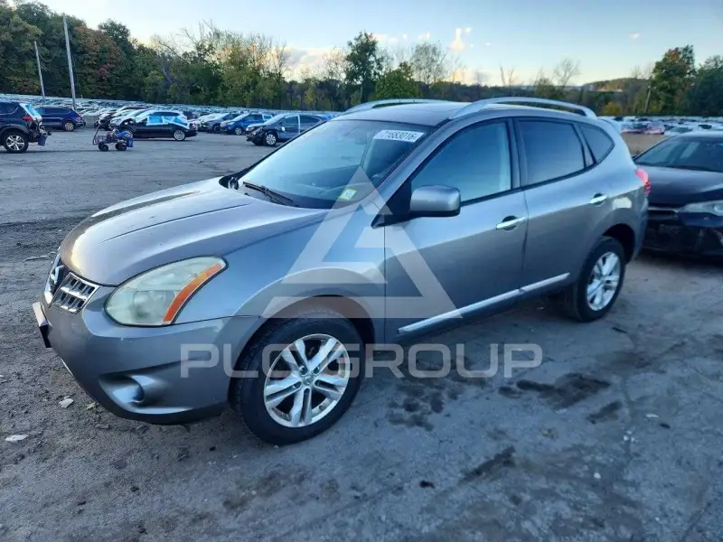 2012 Nissan ROGUE photo