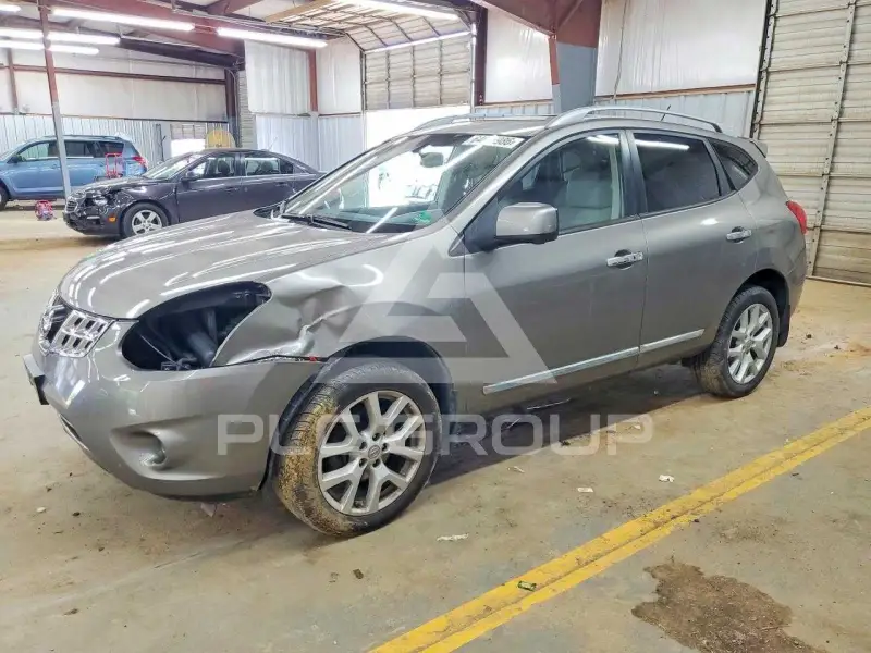 2012 Nissan ROGUE photo