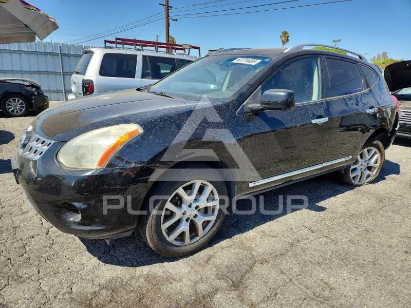 2012 Nissan ROGUE photo