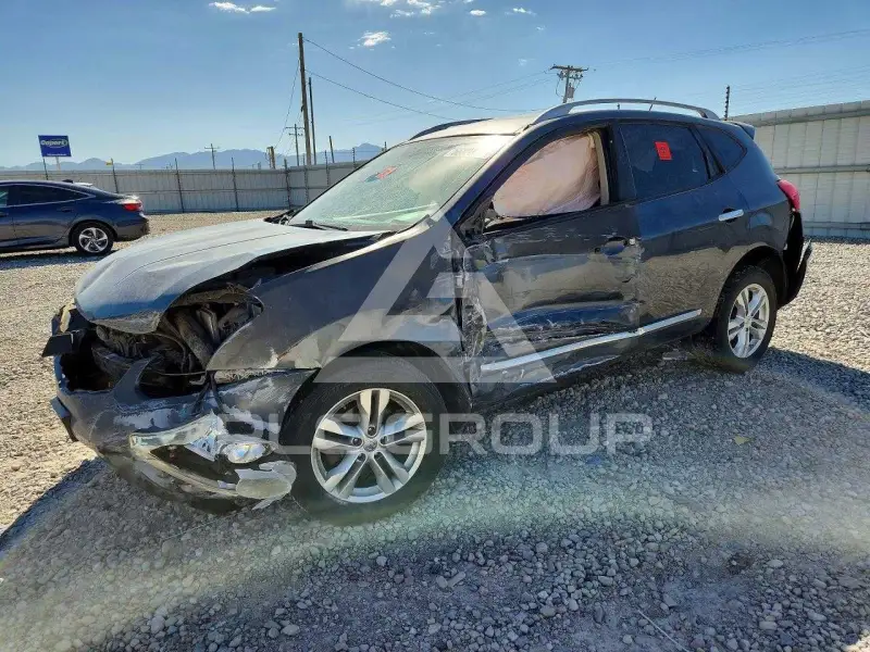 2012 Nissan ROGUE photo