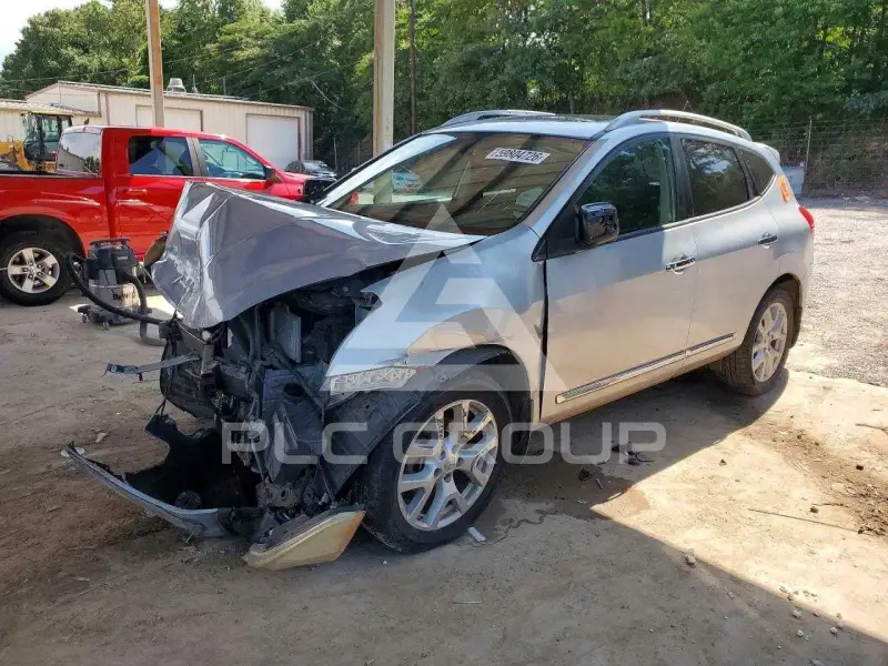 2012 Nissan ROGUE photo