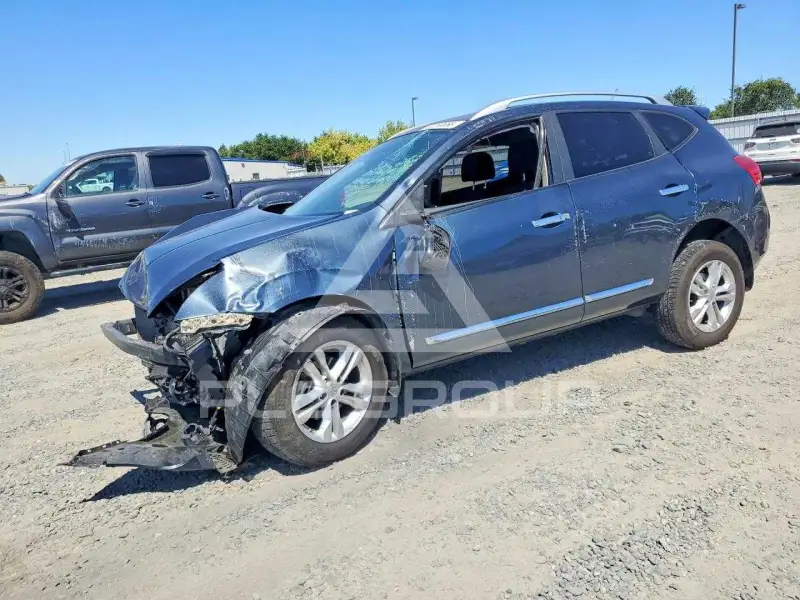 2012 Nissan ROGUE photo