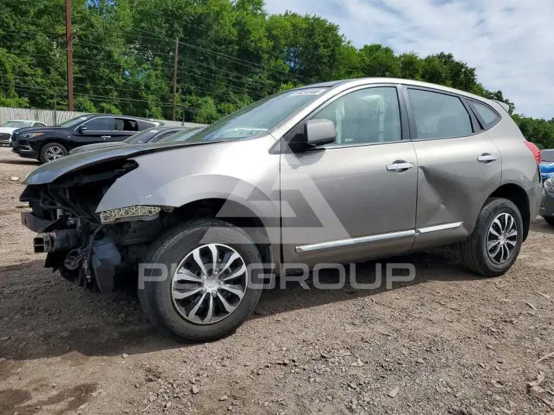 2012 Nissan ROGUE photo