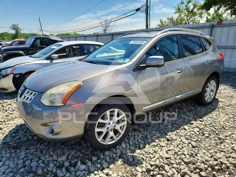 2012 Nissan ROGUE photo