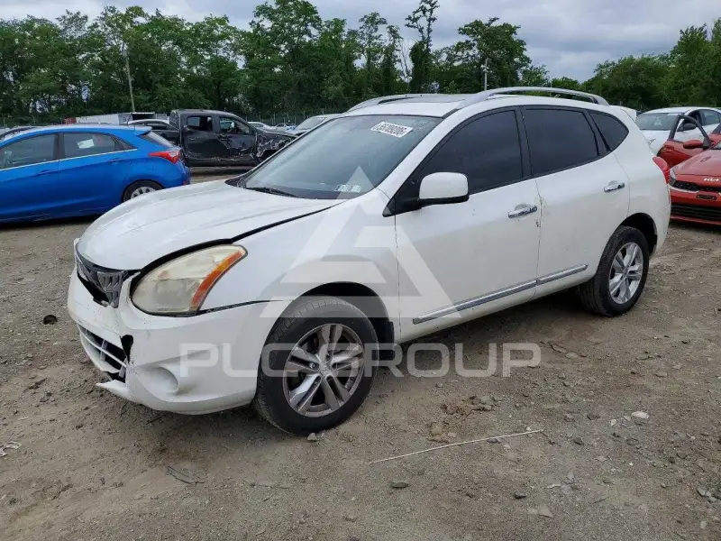 2012 Nissan ROGUE photo