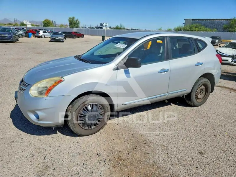 2012 Nissan ROGUE photo