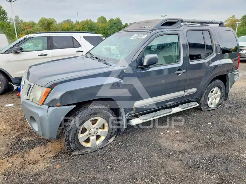 2012 Nissan XTERRA фото