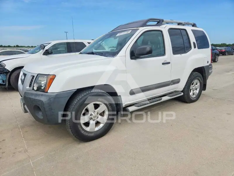 2012 Nissan XTERRA фото