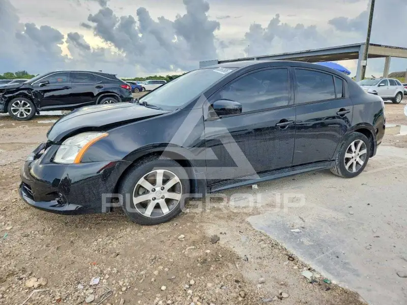 2012 Nissan SENTRA фото