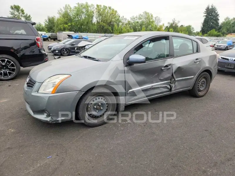 2012 Nissan SENTRA фото
