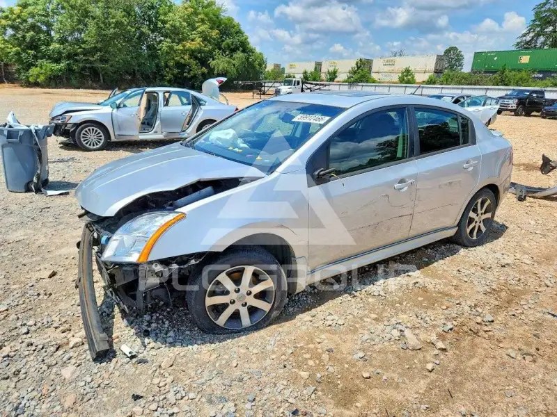 2012 Nissan SENTRA фото