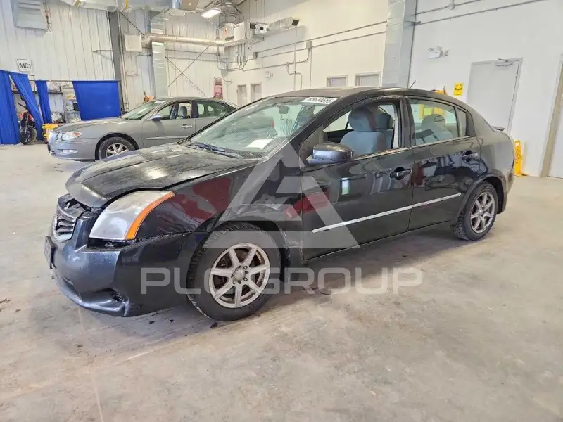 2012 Nissan SENTRA фото
