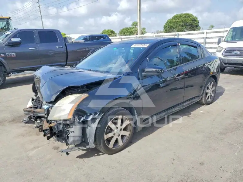 2012 Nissan SENTRA фото