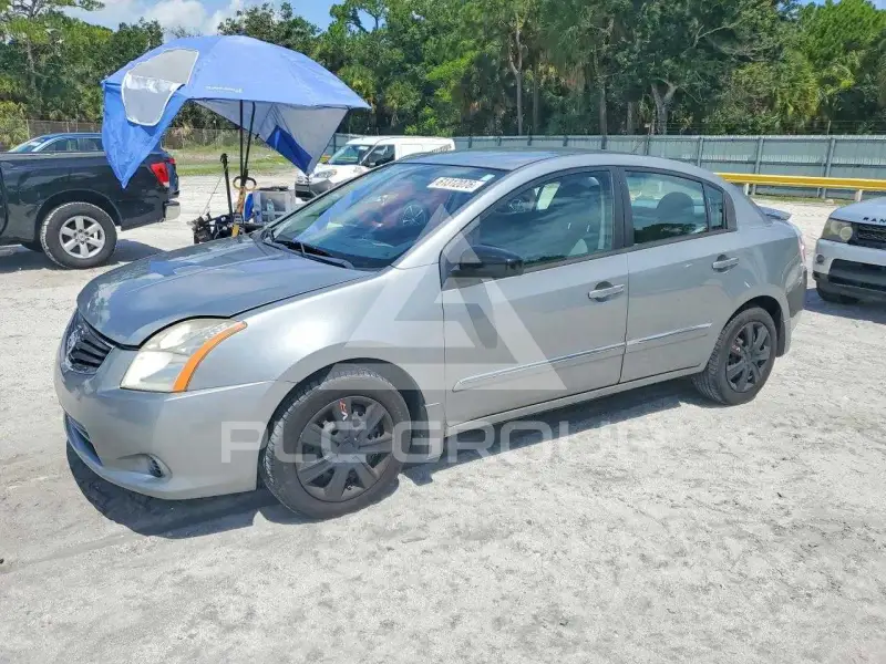 2012 Nissan SENTRA фото