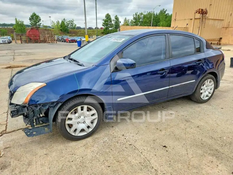 2012 Nissan SENTRA фото
