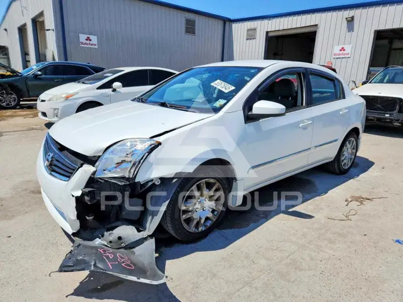2012 Nissan SENTRA фото