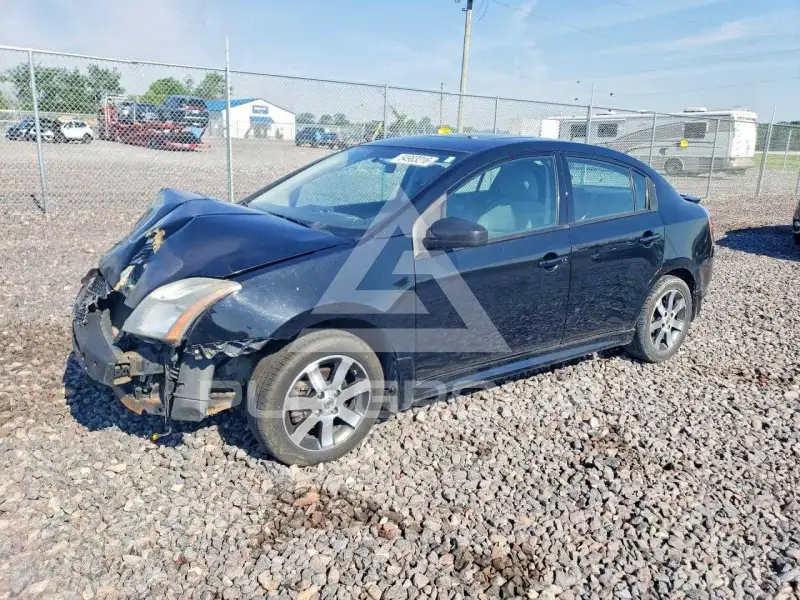 2012 Nissan SENTRA photo