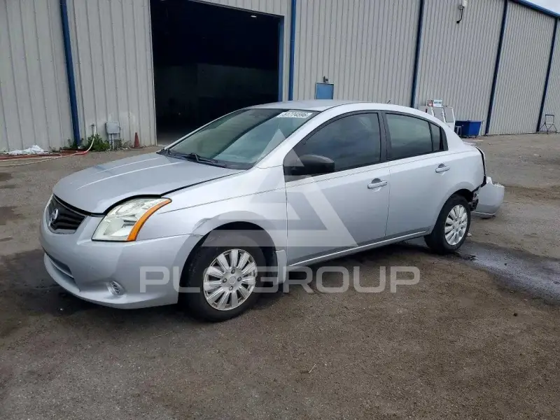 2012 Nissan SENTRA фото