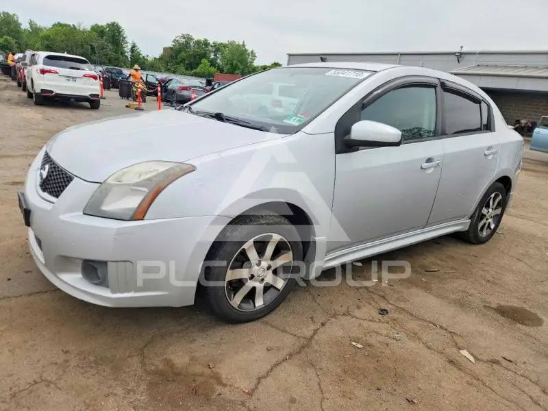 2012 Nissan SENTRA фото