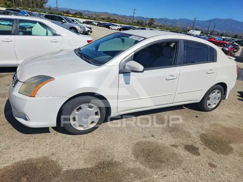 2012 Nissan SENTRA фото