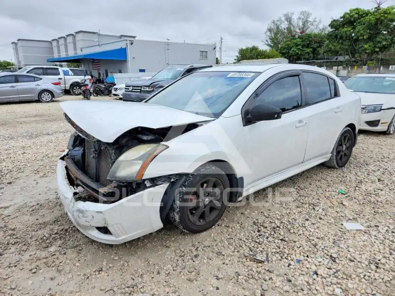 2012 Nissan SENTRA фото