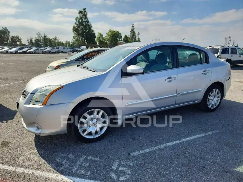 2012 Nissan SENTRA фото