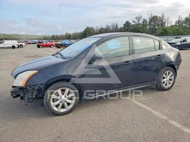 2012 Nissan SENTRA фото