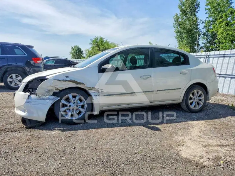 2012 Nissan SENTRA photo
