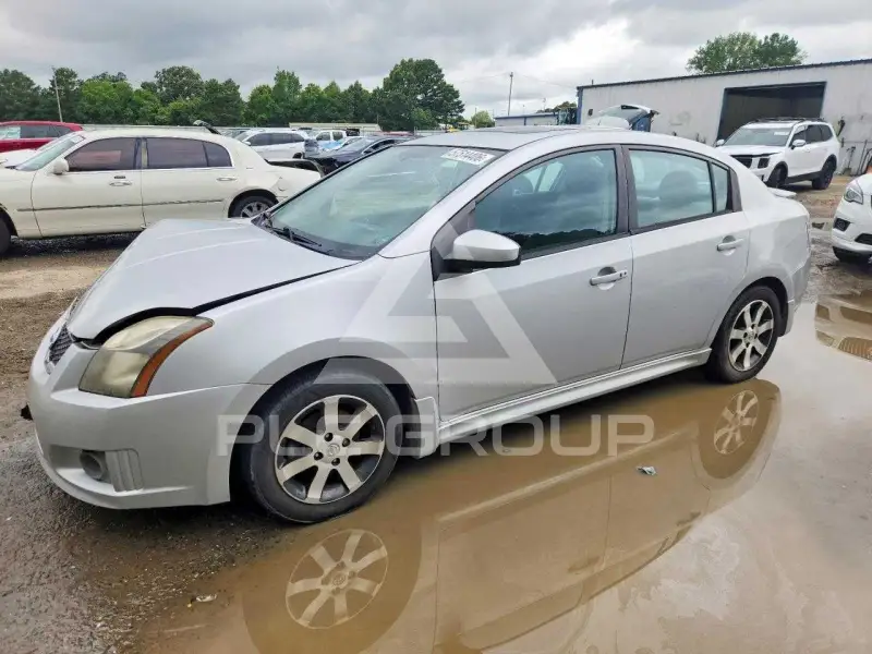 2012 Nissan SENTRA фото
