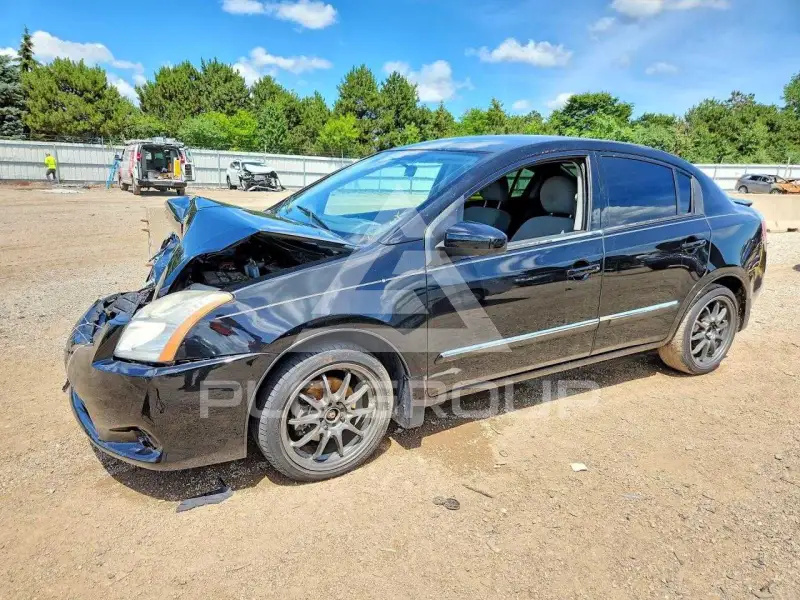 2012 Nissan SENTRA фото