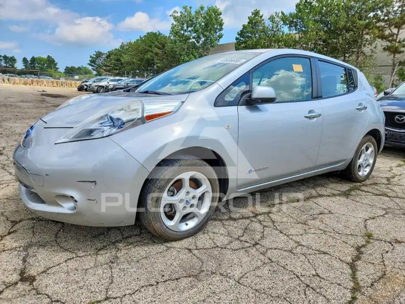 2012 Nissan LEAF фото