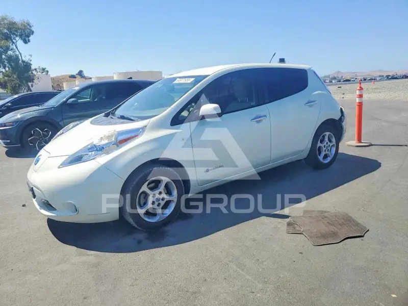 2012 Nissan LEAF фото